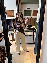 Çiçekli acı kahve tişört