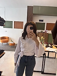 Bağlamalı beyaz gömlek