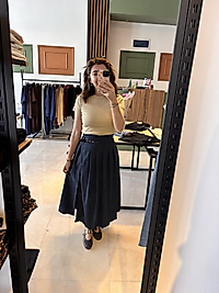 Yırtmaçlı mevsimlik etek midi boydur