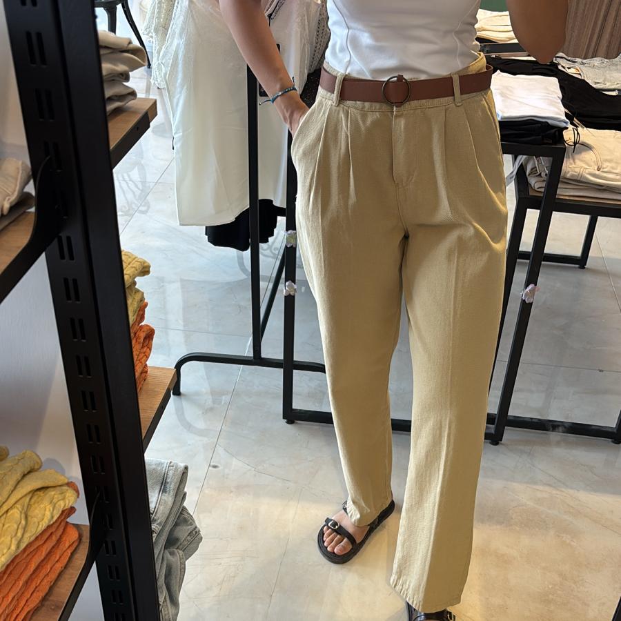 Beli kemerli gabardin kumaş pantolon