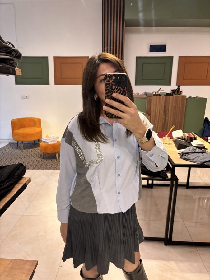 Taşlı trikolu gömlek